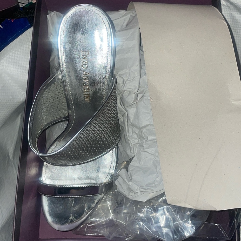 Enzo Angiolini Silver heels